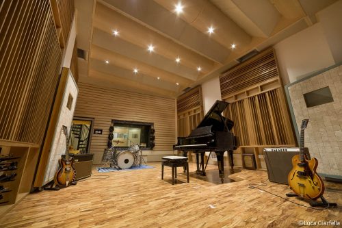 SAM-recording-studio-control-room-italy